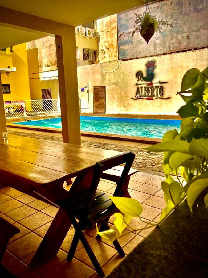 Dom Alberto Hostel Corumbá Buitenkant foto