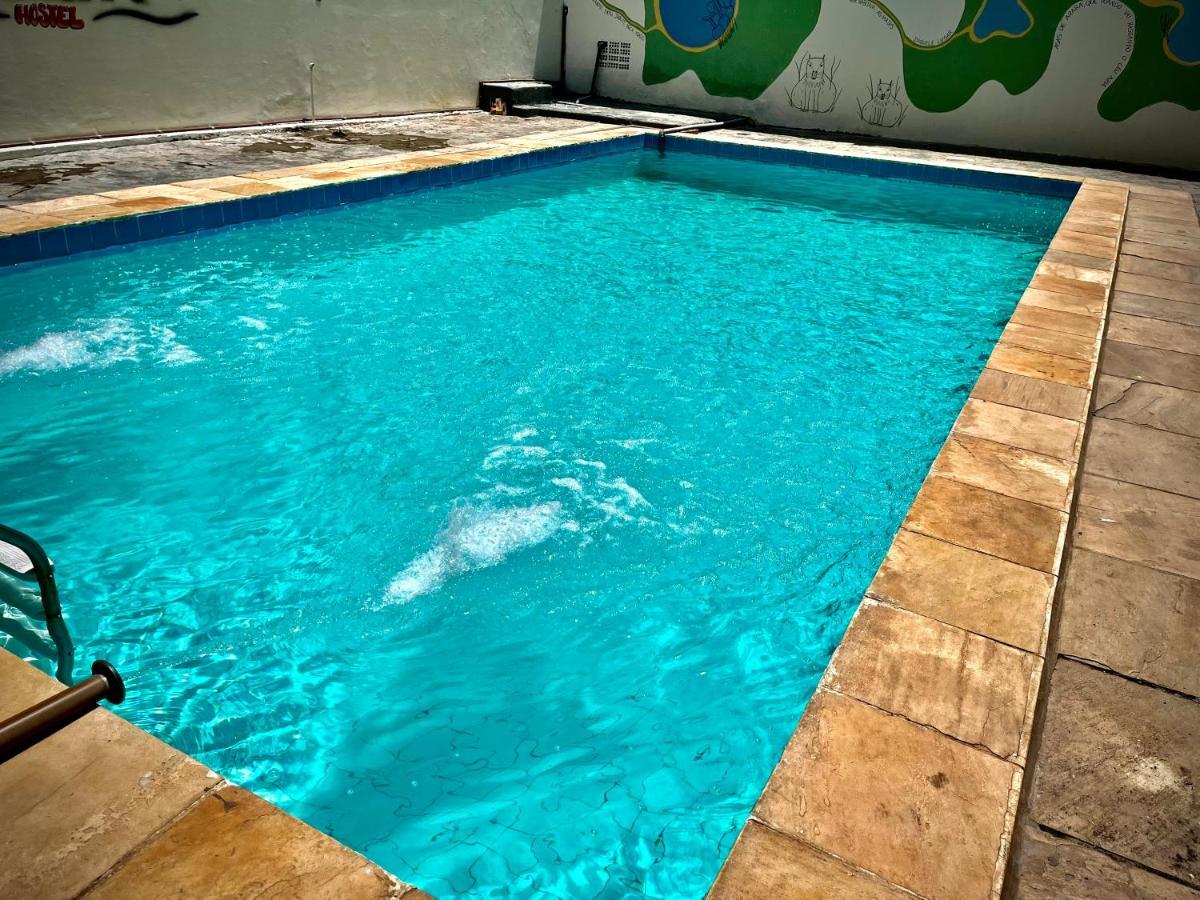 Dom Alberto Hostel Corumbá Buitenkant foto
