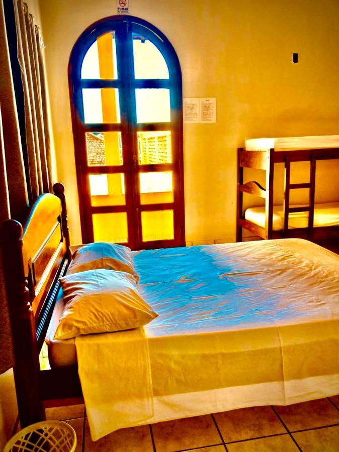 Dom Alberto Hostel Corumbá Buitenkant foto