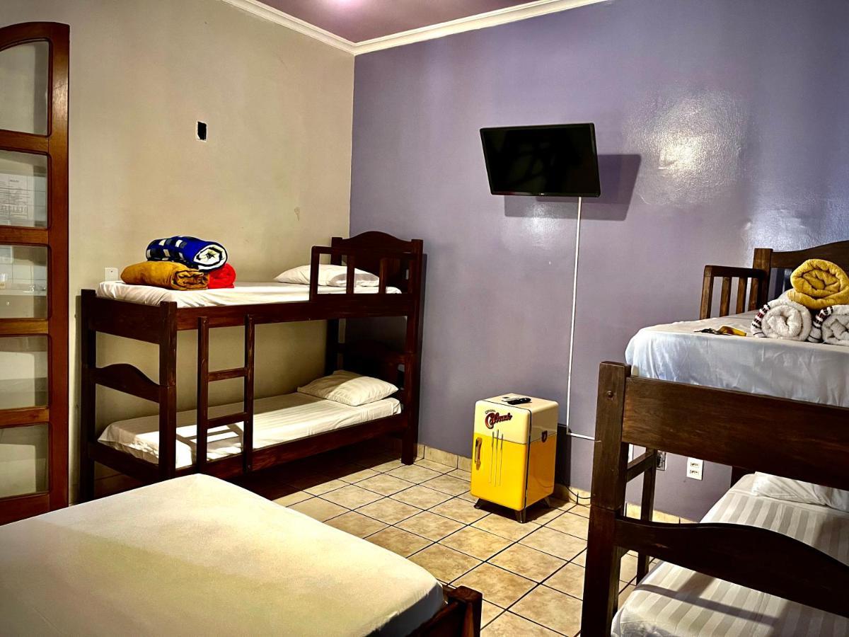 Dom Alberto Hostel Corumbá Buitenkant foto