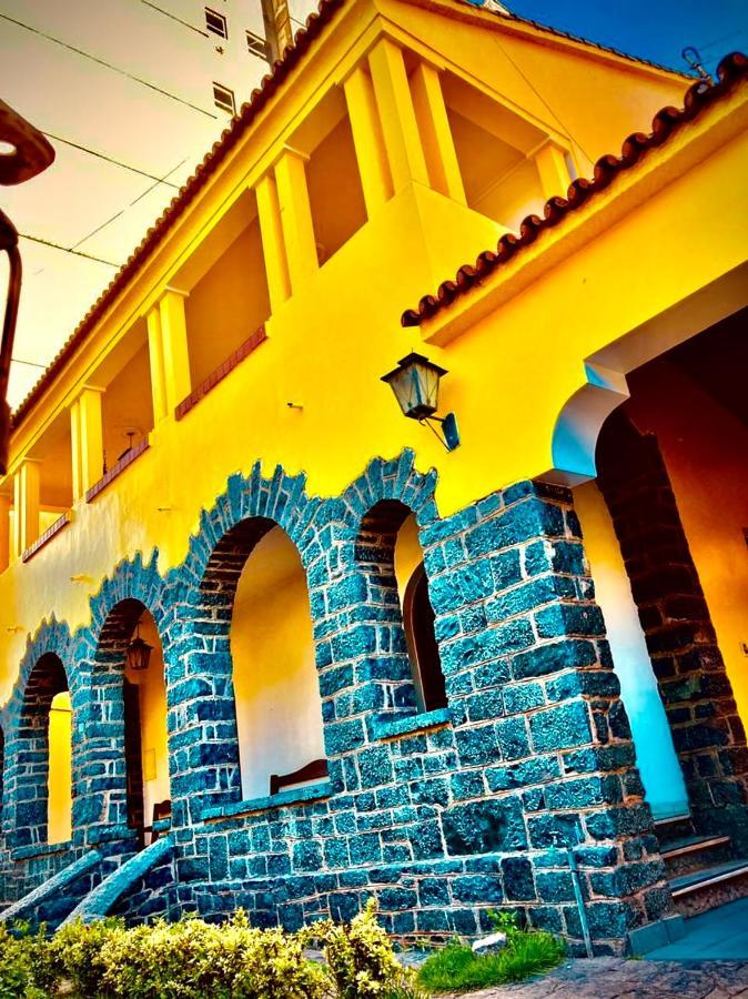 Dom Alberto Hostel Corumbá Buitenkant foto