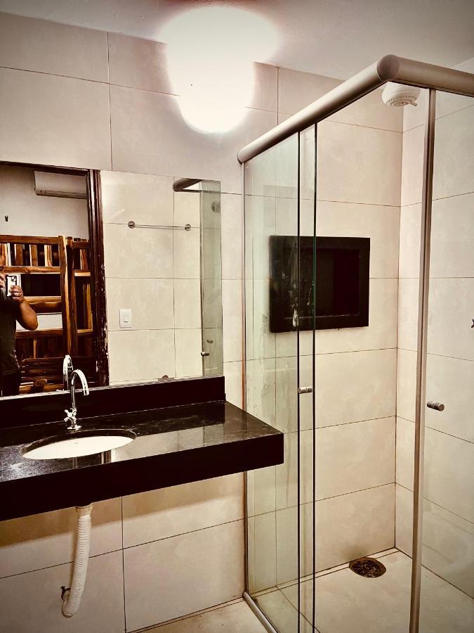 Dom Alberto Hostel Corumbá Buitenkant foto